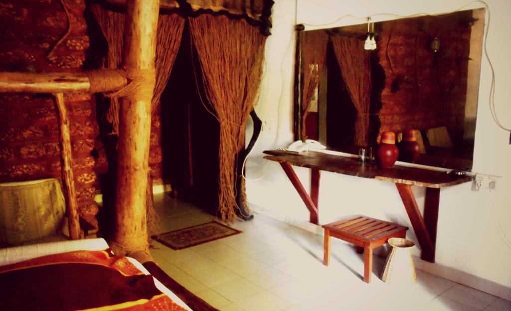 Sapphire Holiday Resort Ratnapura Extérieur photo